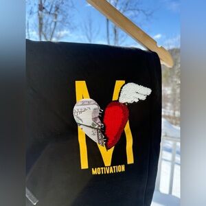 FIFTH LOOP Motivation Heart Patch Jogger Sweatpants Size M NWT